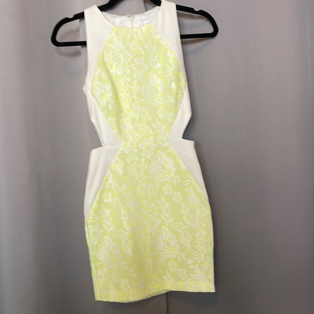 ✨$4 SALE ASOS Petite Neon Yellow Lace Cut Out Body Con Mini Dress 0P